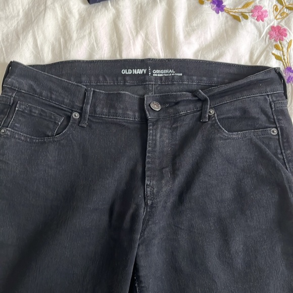 ✨2for20✨ Old navy mid rise straight leg/skinny jeans - Picture 3 of 8